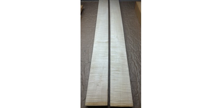 Mango 1200x105x50mm  arce rizado especial